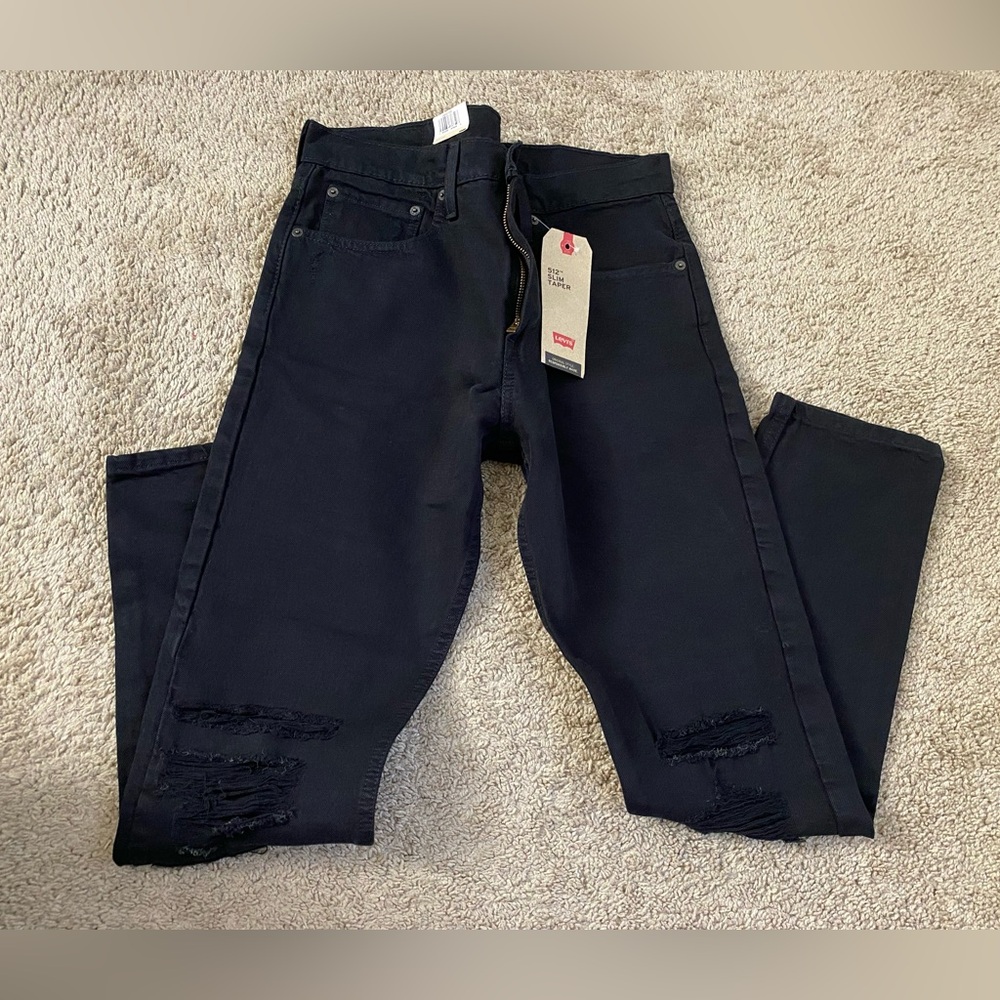 Brand “NWT” Mens Levis 512 Slim-Fit Ripped Jeans 👖 black
